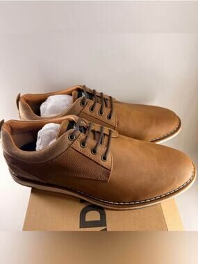 NEW in Box Size 9 Men Madden NYC Casual Oxford Shoes